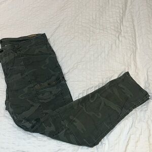 Women’s Cargo Style Camo Pants